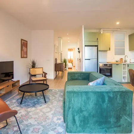12crc1038 - Big & Cozy 2bed In The