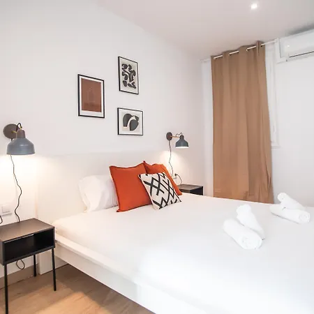 12crc1038 - Big & Cozy 2bed In The *